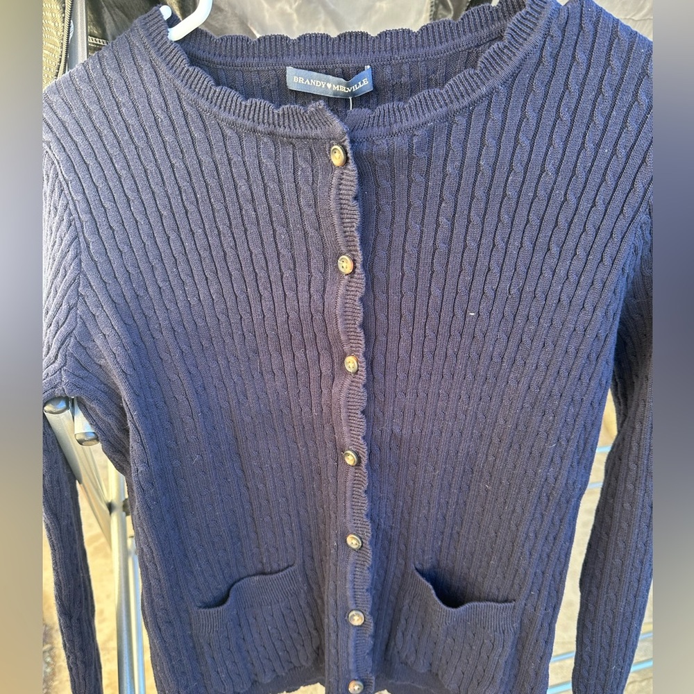 Brandy Melville navy scallop trim Zoe cable knit cardigan with pockets - Picture 2 of 3